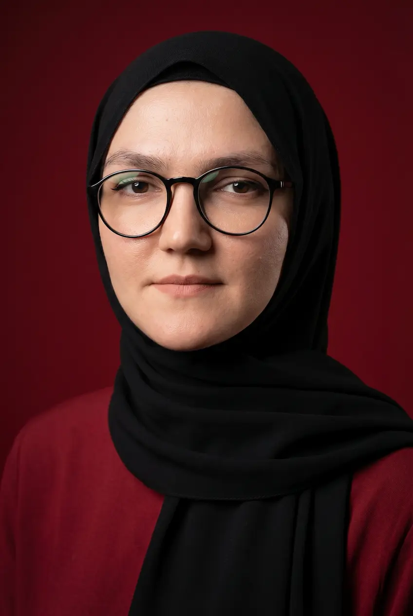 Studio Portrait Hijab Woman
